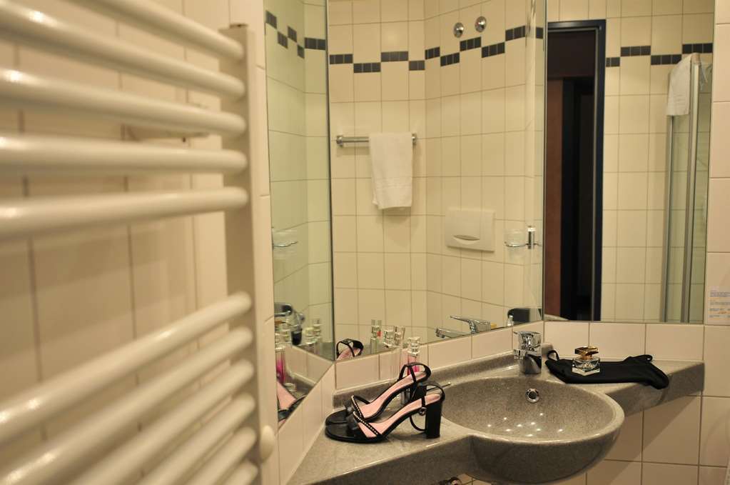 Akzent Hotel Stadt Schluechtern ***S Экстерьер фото