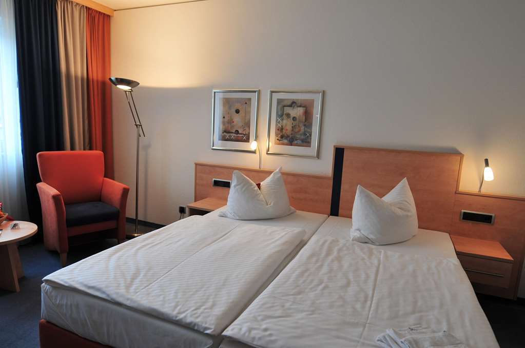 Akzent Hotel Stadt Schluechtern ***S Экстерьер фото